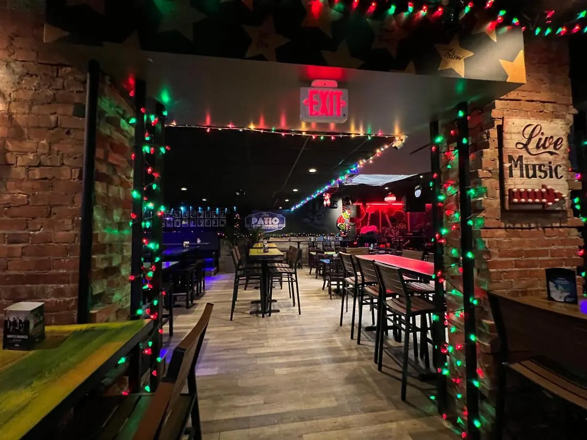 **  Commercial Hotel Edmonton Canada