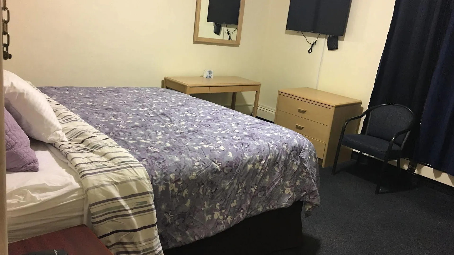 Commercial Hotel Edmonton
