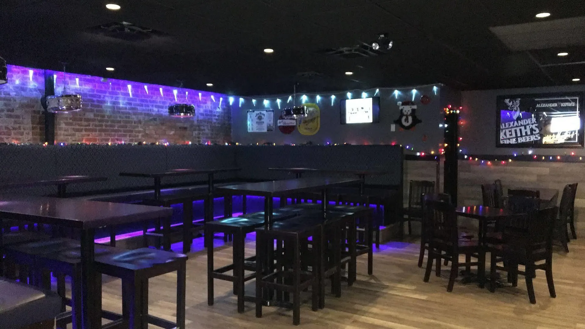 **  Commercial Hotel Edmonton Canada