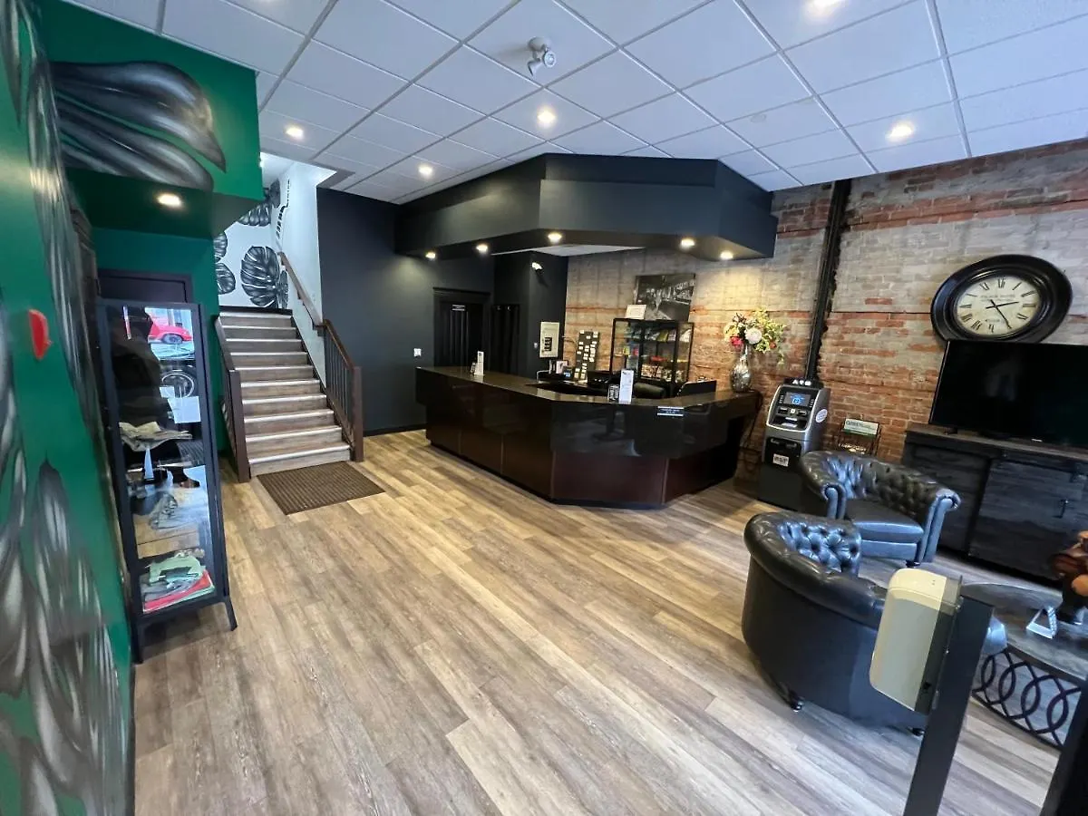 **  Commercial Hotel Edmonton Canada