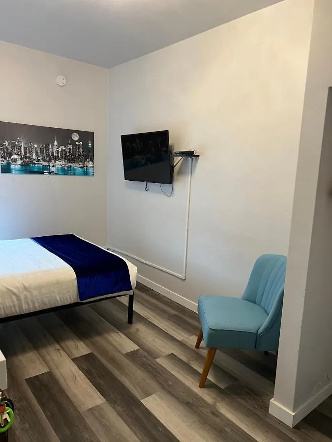 Commercial Hotel Edmonton Canada